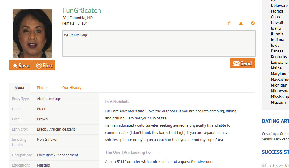 ¿Qué tipo de información personal no se debe compartir en las cuentas de SeniorBlackPeopleMeet?